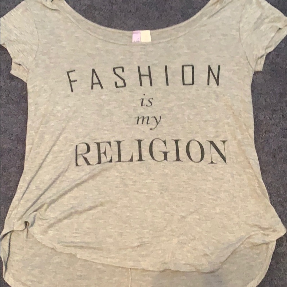 Grey comfy t shirt